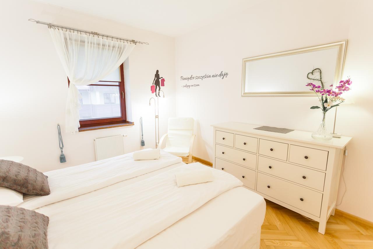 Appartement Parkowa Polana Myweek à Polanica-Zdrój Extérieur photo